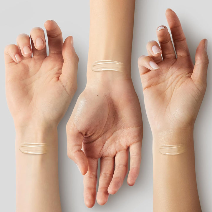 Crease-resistant liquid concealer for natural look