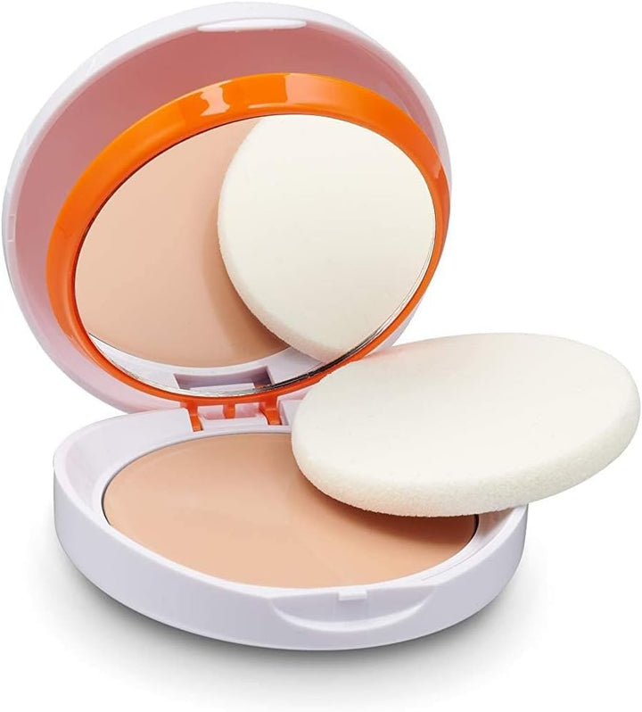 Protective makeup compact with SPF 50 by Heliocare